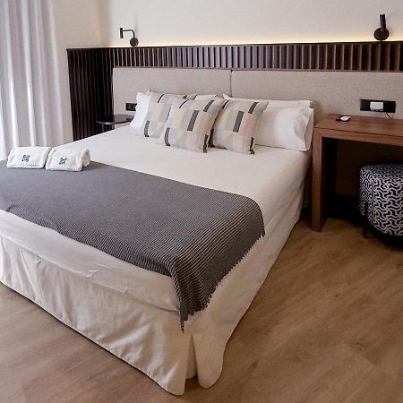 Isa Sevilla Suites Екстериор снимка