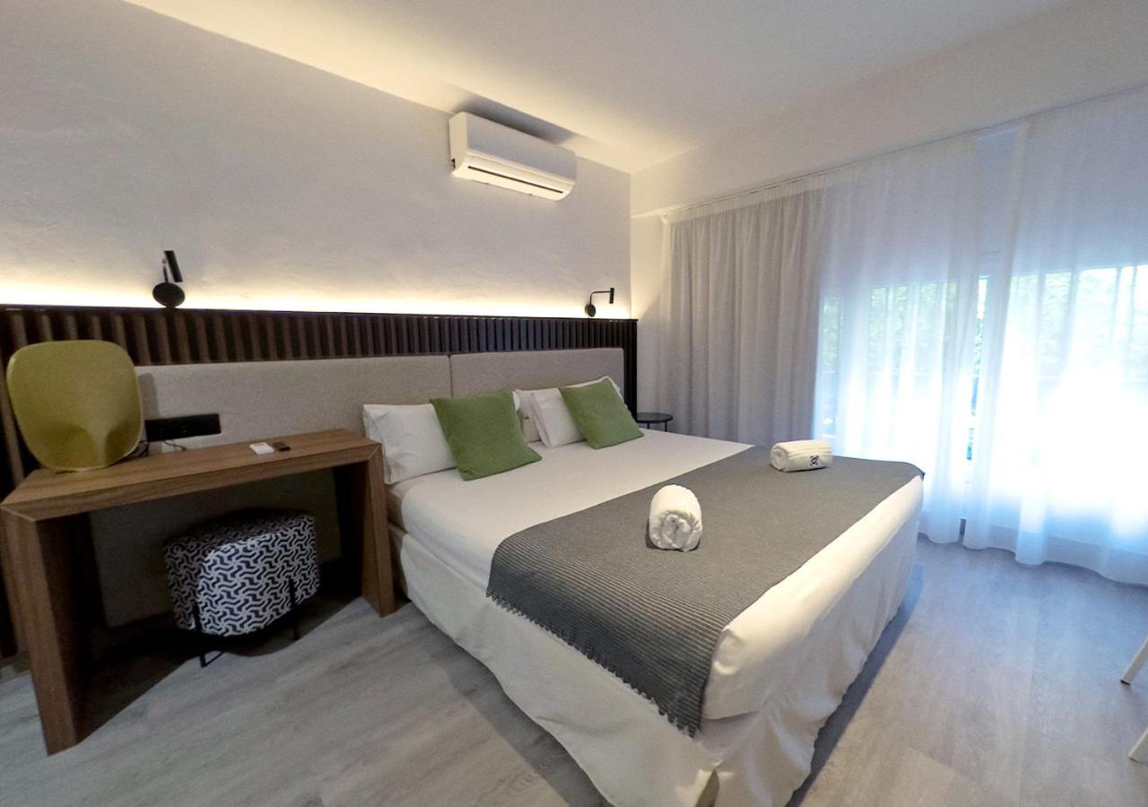 Isa Sevilla Suites Екстериор снимка