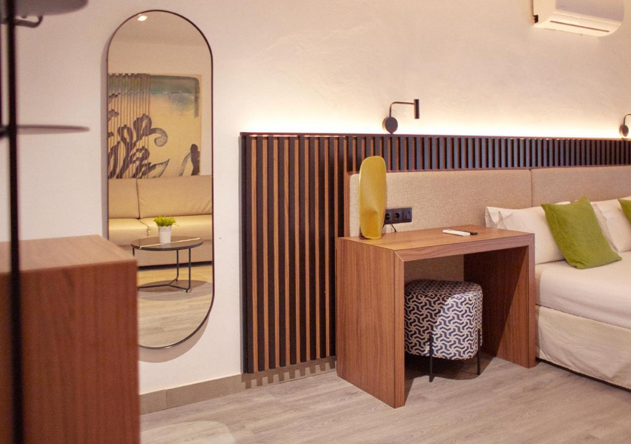 Isa Sevilla Suites Екстериор снимка