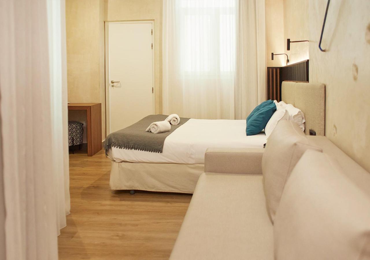 Isa Sevilla Suites Екстериор снимка